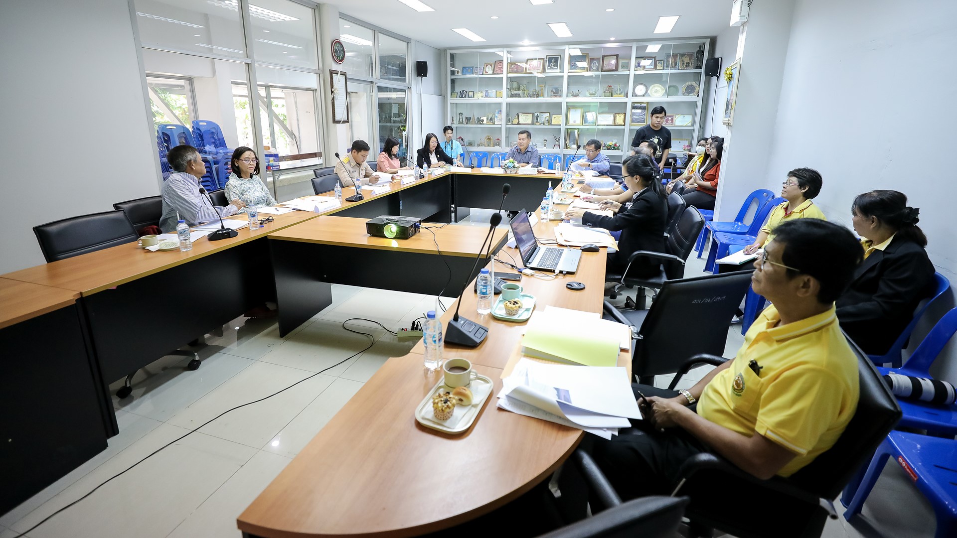 เทศบาลเมืองเพชรบูรณ์ ประชุมคณะกรรมการการจัดหาประโยชน์ในทรัพย์สินของเทศบาล