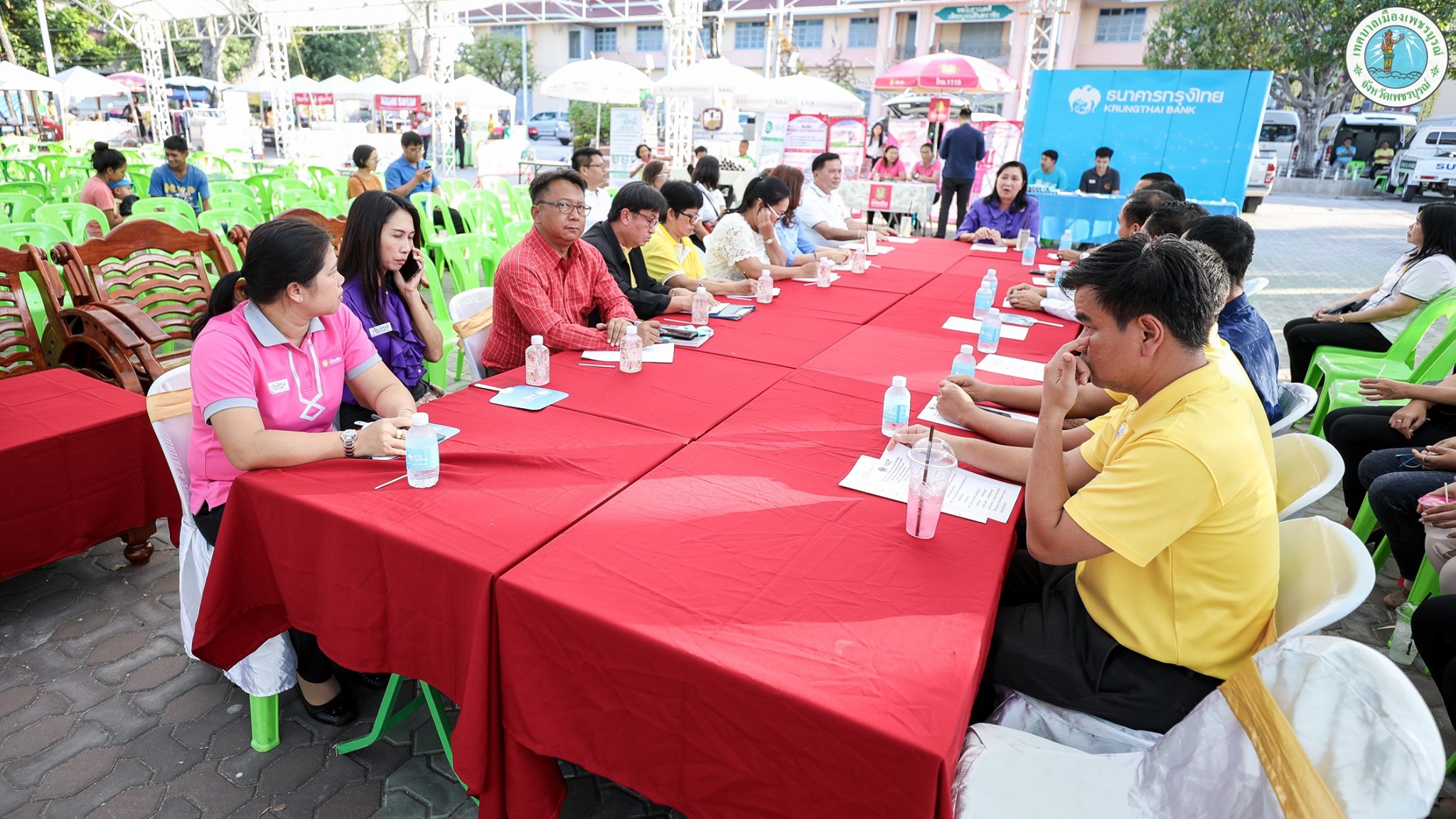 ครงการถนนคนเพ็ด-ซะ-บูน เปลี่ยนชุมชนเป็นห้องประชุม ในที่ราชพัสดุ