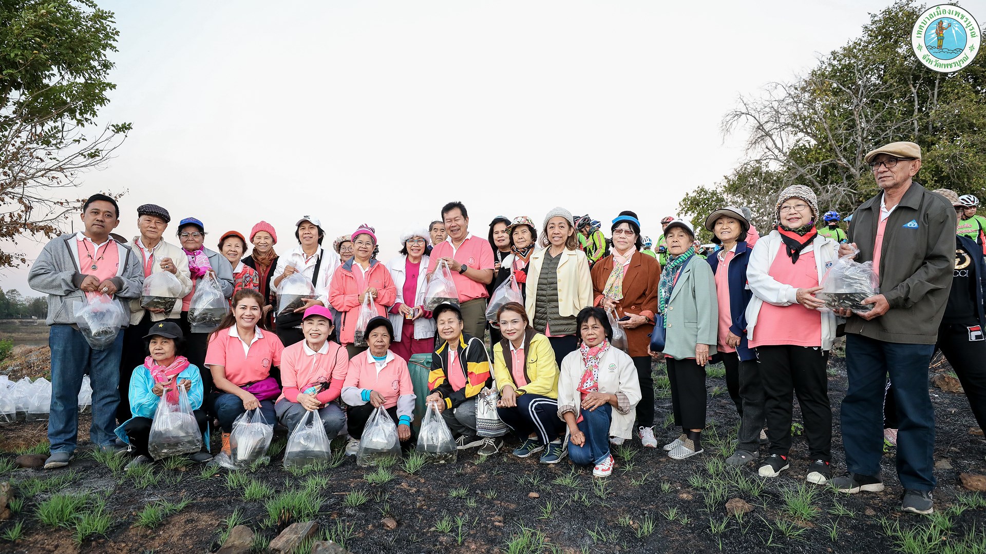 ปล่อยปลา จำนวน 8,500 ตัว ที่อ่างเก็บน้ำเฉลียงลับ